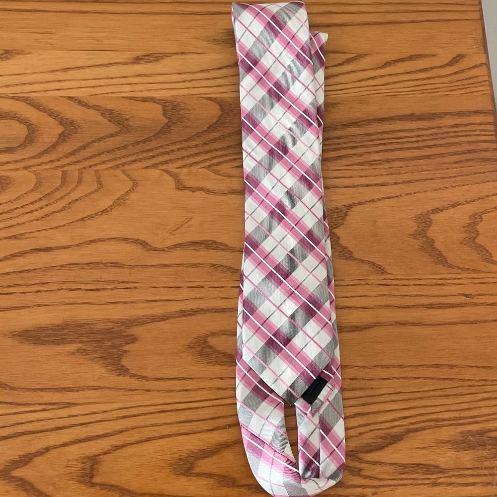 J Ferrar Mens Pink/Gray Tie